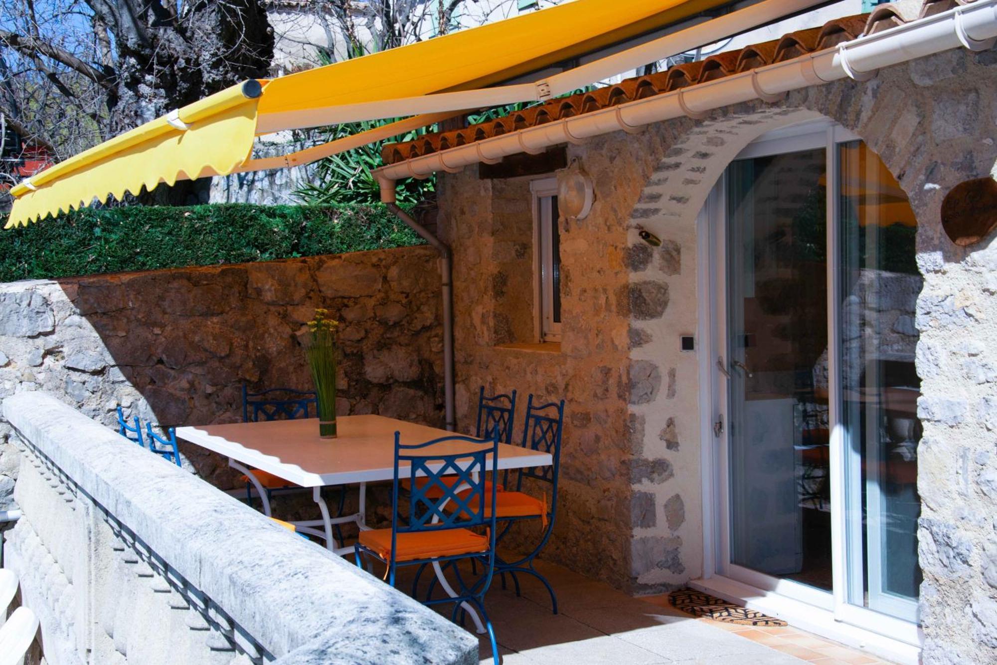 Maison d'hôtes Les Grands Prés des Baronnies à La Roche-sur-le-Buis Extérieur photo
