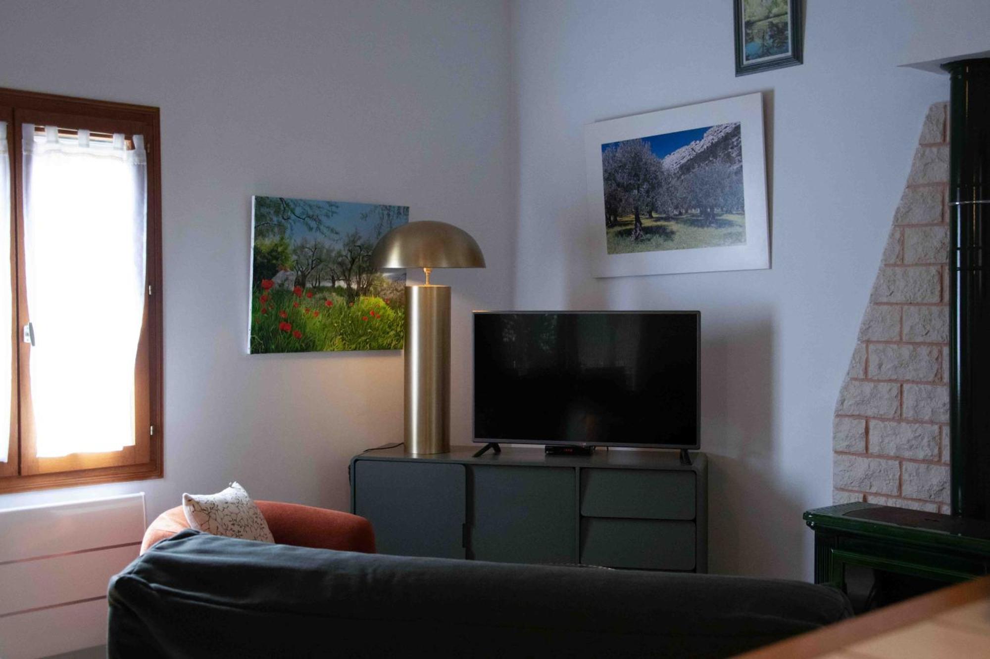 Maison d'hôtes Les Grands Prés des Baronnies à La Roche-sur-le-Buis Extérieur photo