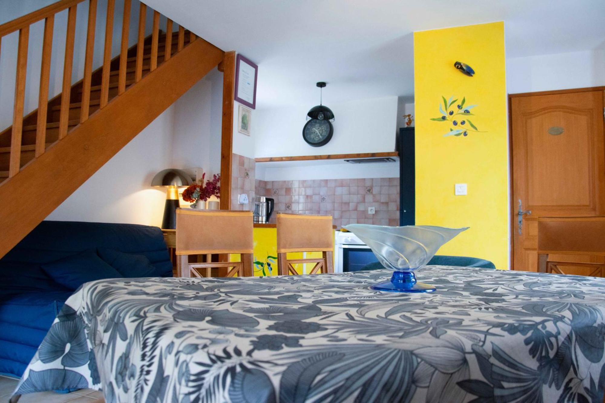 Maison d'hôtes Les Grands Prés des Baronnies à La Roche-sur-le-Buis Extérieur photo